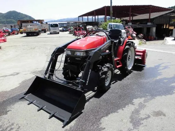 Трактор Yanmar F-200